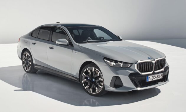 2025 Bmw 5 Series Richard Nichols